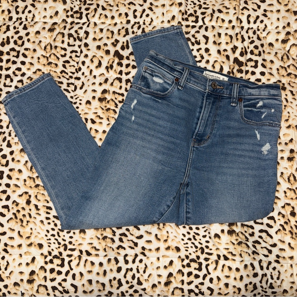 Abercrombie & Fitch The Super Skinny Ankle High Rise Jean